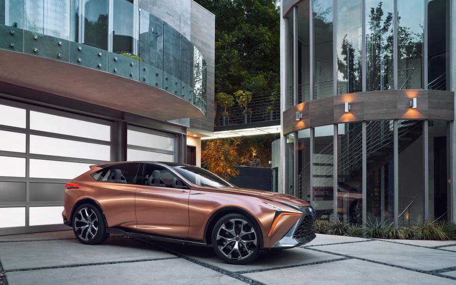  Lexus LF-1 Limitless 2018 года  (фото 68 из 72)